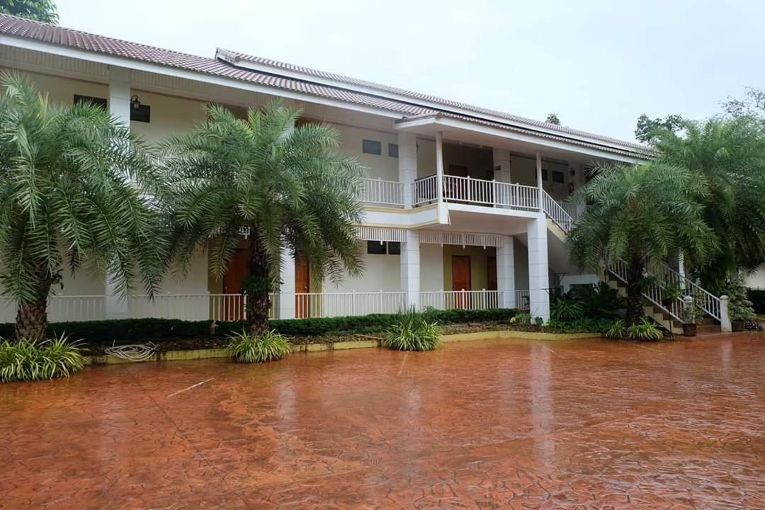 Wangka Resort Sangkhla Buri Eksteriør bilde